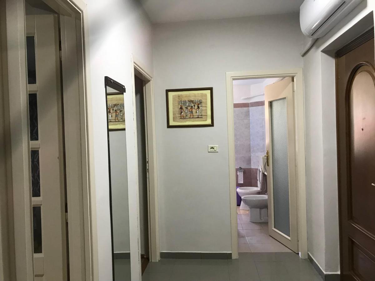 Proper House Iva Apartment Тирана Екстериор снимка